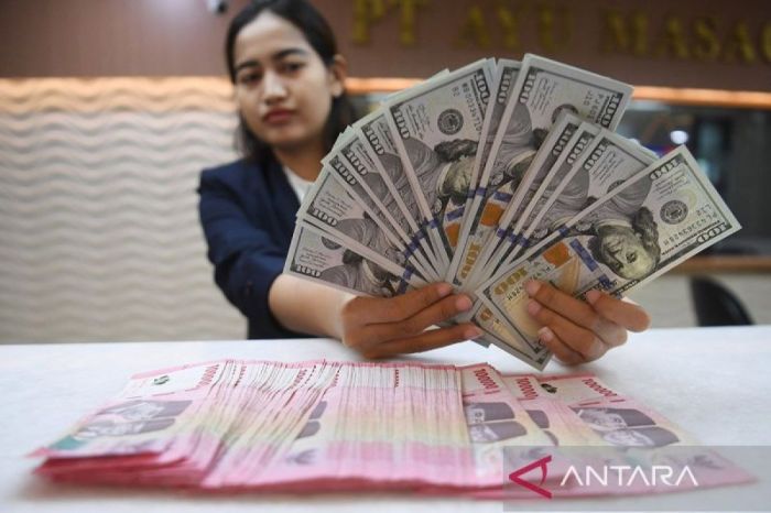 Dolar Mengamuk! Asia Kocar-Kacir, Rupiah Paling Hancur, Yen Masih Bertahan
